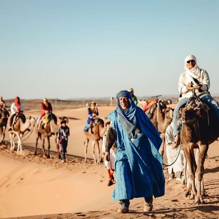 Unique Sahara Camp Hotel Мерцуга Екстериор снимка