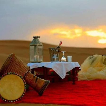 Unique Sahara Camp Hotel Мерцуга Екстериор снимка