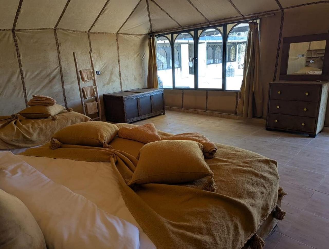 Unique Sahara Camp Hotel Мерцуга Екстериор снимка
